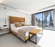 Вілла в Нуэва-Андалусія, Марбелья, 454 кв.м, вид на море