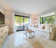 Роскошная вилла в Лос-Монтерос, Марбелья, 381 кв.м у моря