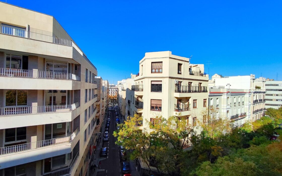 Апартамент в Мадриде 97 кв.м с террасой в Goya