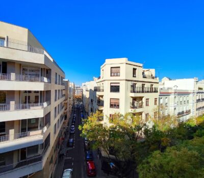 Апартамент в Мадриді 97 кв.м з терасою в Goya