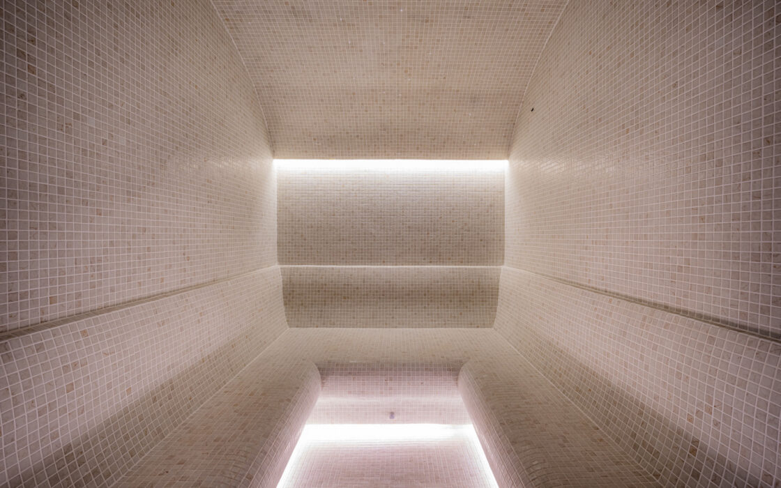 Вилла в Эль Эррохо 682 кв.м с террасой у моря