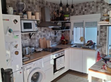 Квартира 74 кв.м в Ла-Вила-Йойоса у моря с балконом