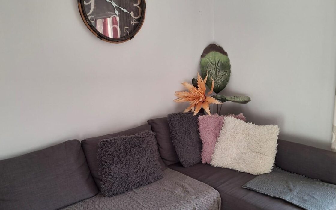 Квартира 74 кв.м в Ла-Вила-Йойоса у моря с балконом