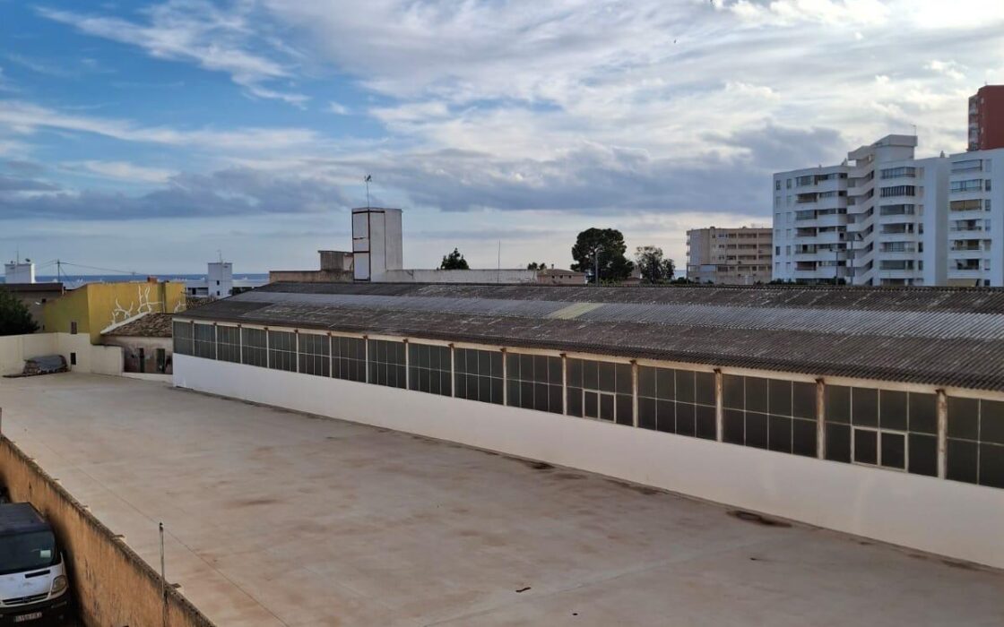 Квартира 74 кв.м в Ла-Вила-Йойоса у моря с балконом