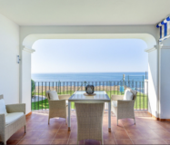 Просторная квартира у моря в Михас Коста 86 кв.м с террасой