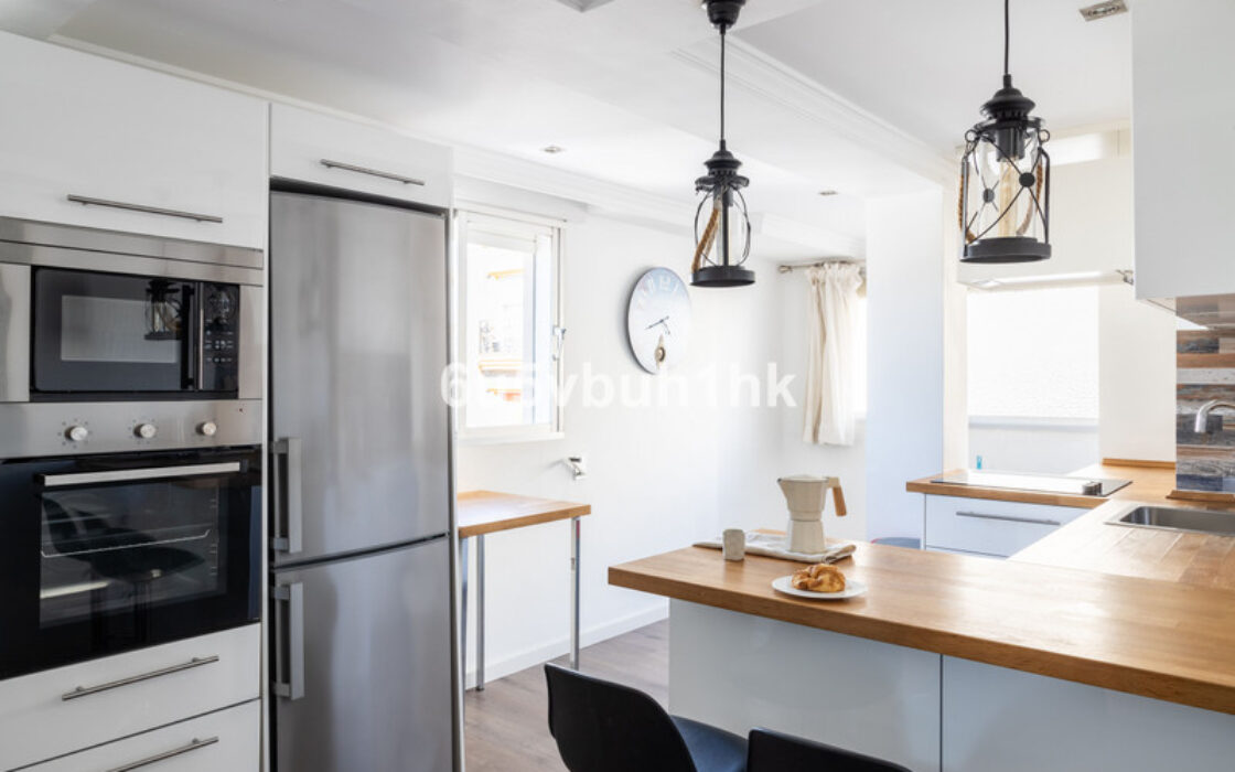 Квартира 3 кімнати в Сан-Педро-де-Алькантара біля моря