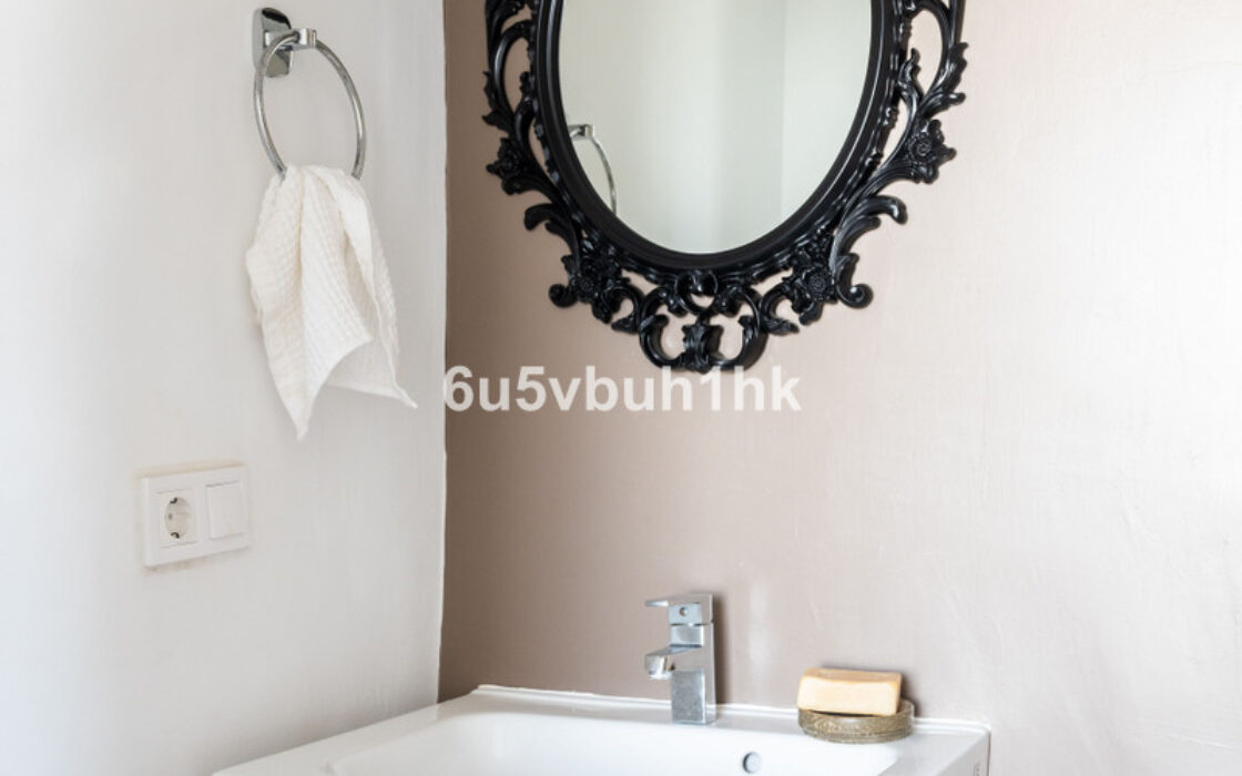 Квартира 3 кімнати в Сан-Педро-де-Алькантара біля моря