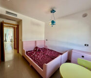 Квартира на верхньому поверсі в Сан-Педро 2 спальні з терасою