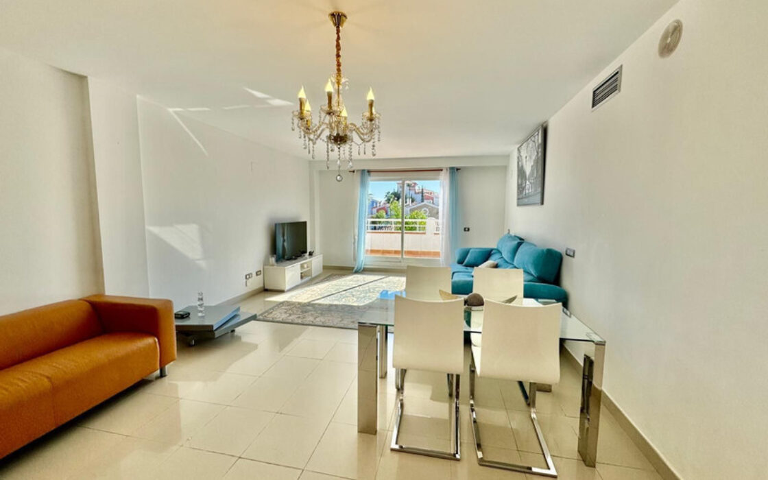 Квартира на верхньому поверсі в Сан-Педро 2 спальні з терасою