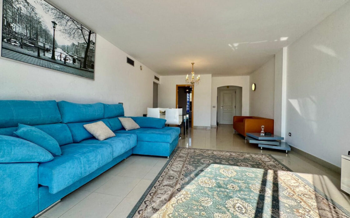 Квартира на верхньому поверсі в Сан-Педро 2 спальні з терасою