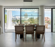 Розкішна вілла в Нижній Нуевій, 6 кімнат, тераса