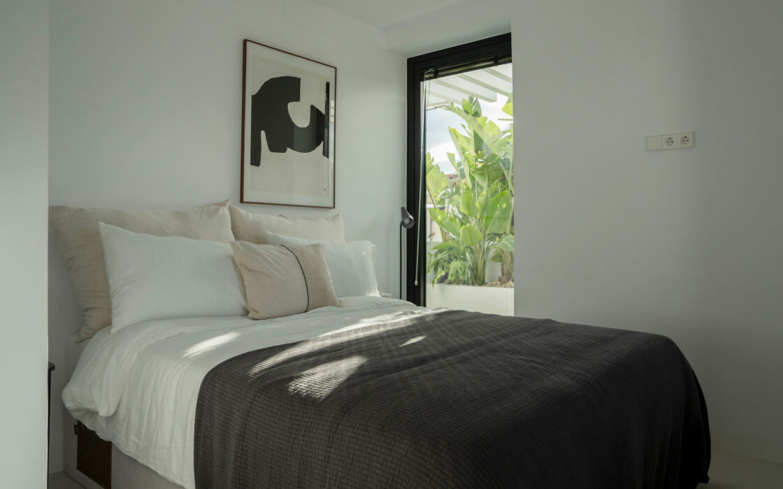 Розкішна вілла в Нижній Нуевій, 6 кімнат, тераса