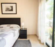 Квартира з терасою 135 кв.м в Естепоні біля моря