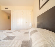 Квартира з терасою 135 кв.м в Естепоні біля моря