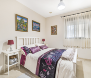 Простора 2-кімнатна квартира в Гуадальміні Альта з терасою