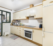 Простора 2-кімнатна квартира в Гуадальміні Альта з терасою