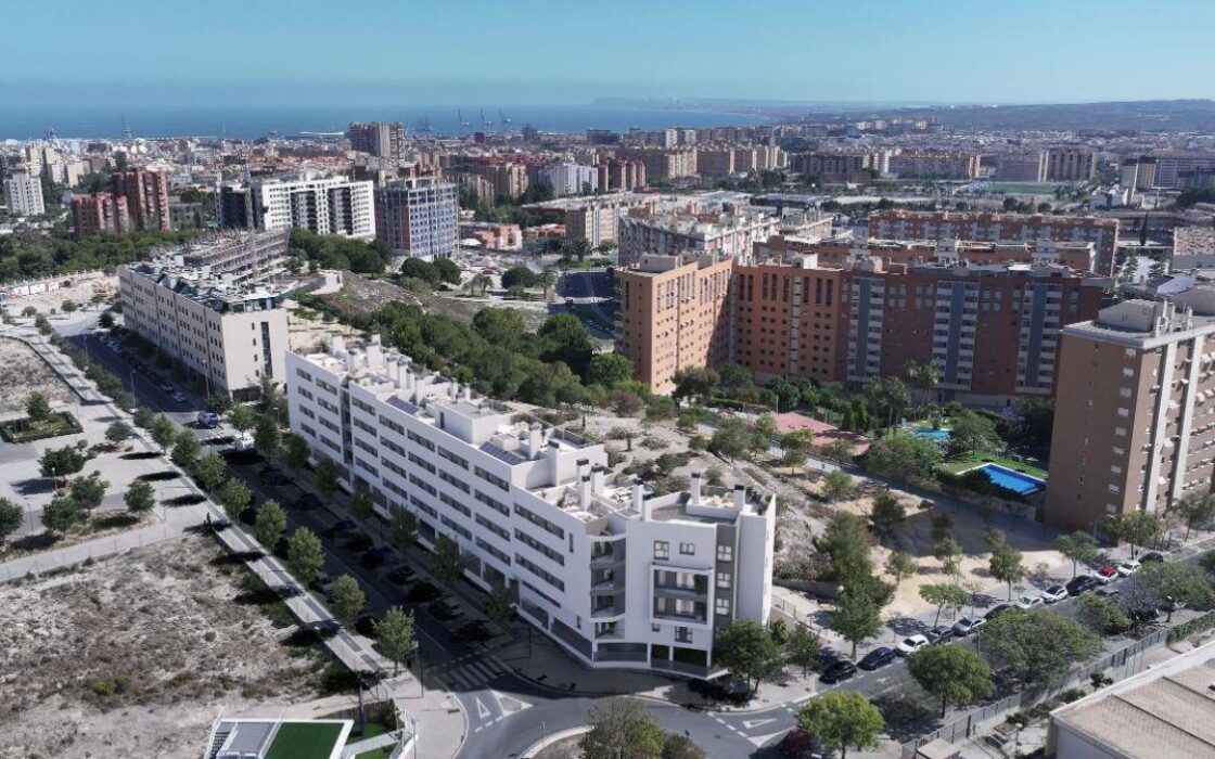 Апартаменты в Аликанте 74 кв.м с террасой и 3 комнатами