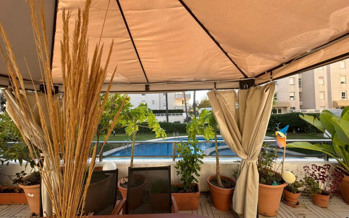 Квартира в Альбире 95 кв.м з терасою 60 кв.м біля моря