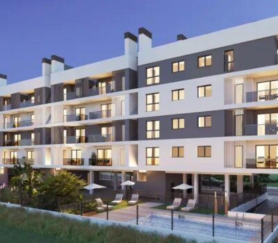 Апартаменти 83 кв.м в Аликанте з терасою та басейном