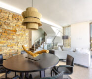 Чотирикімнатна вілла в Бенахавісі з терасою 605 кв.м