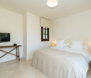 Элегантная вилла в районе Золотой мили с террасой 608 кв.м