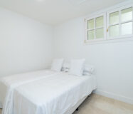 Элегантная вилла в районе Золотой мили с террасой 608 кв.м