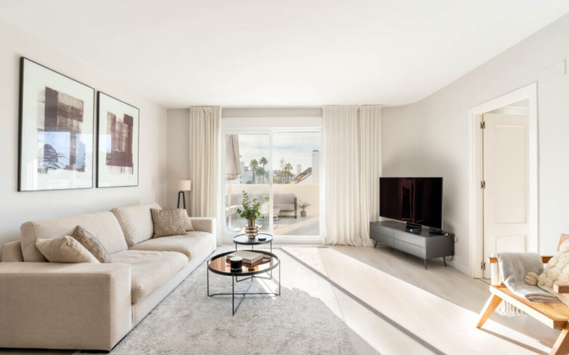 Квартира 139 кв.м з терасою в Новій Андалусії