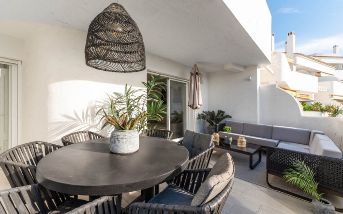 Квартира 139 кв.м з терасою в Новій Андалусії