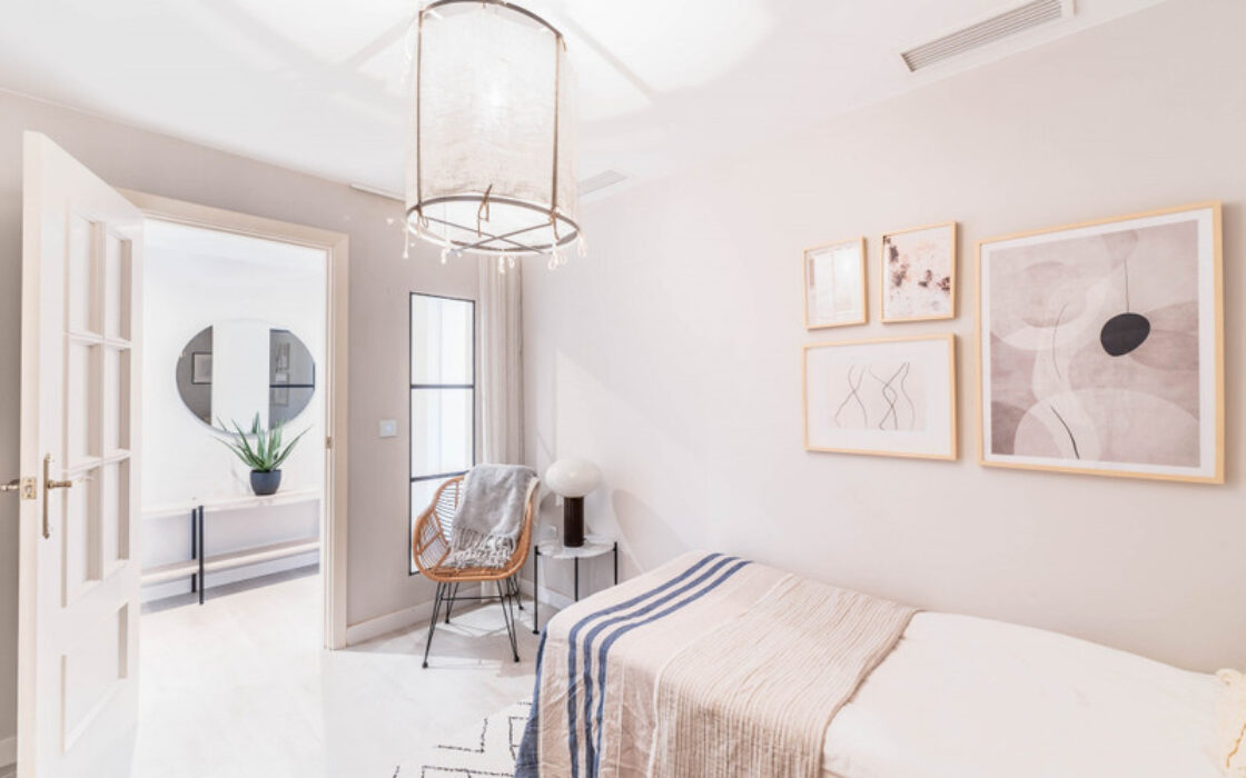 Квартира 139 кв.м з терасою в Новій Андалусії