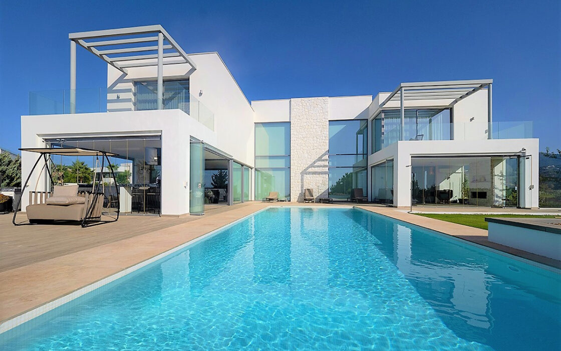 Вілла в Бенависі 166 кв.м з терасою та видом на море