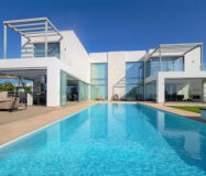 Вілла в Бенависі 166 кв.м з терасою та видом на море