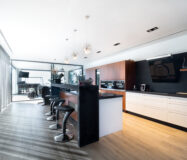 Вілла в Бенависі 166 кв.м з терасою та видом на море