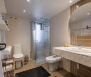 Квартира с 2 спальнями в Эстепоне с террасой 110 кв.м