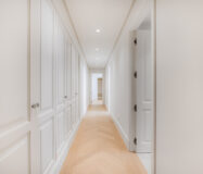 Вілла з терасою в Нуева Андалусія 629 кв.м, біля моря