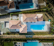 Вілла з терасою в Нуева Андалусія 629 кв.м, біля моря