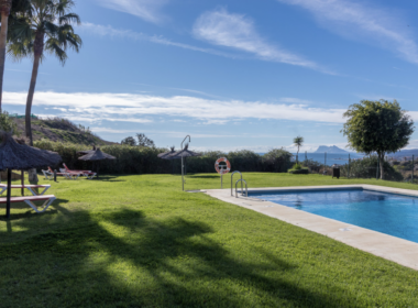 Квартира с 2 спальнями и террасой у моря в Коста-дель-Соль