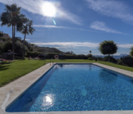 Квартира с 2 спальнями и террасой у моря в Коста-дель-Соль