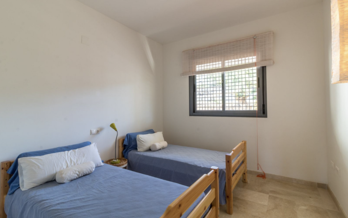 Квартира с 2 спальнями и террасой у моря в Коста-дель-Соль