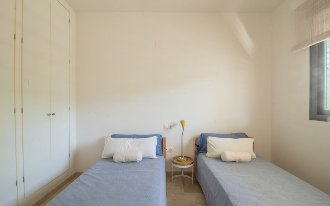 Квартира с 2 спальнями и террасой у моря в Коста-дель-Соль