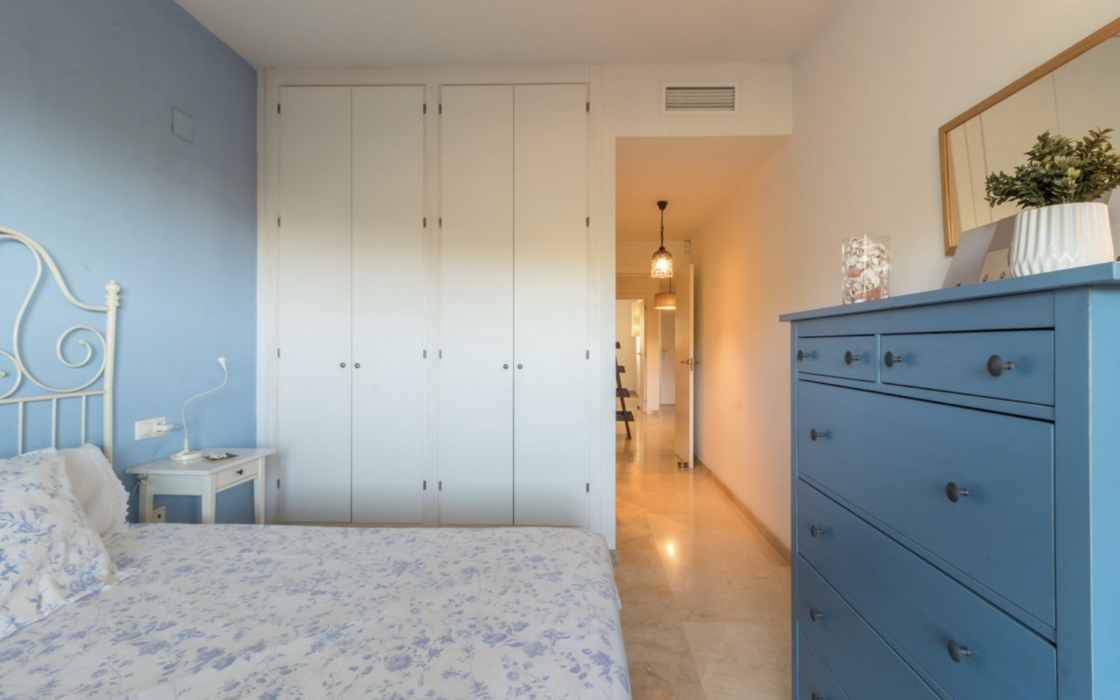 Квартира с 2 спальнями и террасой у моря в Коста-дель-Соль