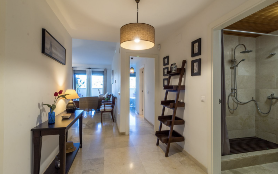 Квартира с 2 спальнями и террасой у моря в Коста-дель-Соль