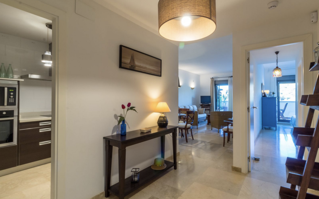 Квартира с 2 спальнями и террасой у моря в Коста-дель-Соль