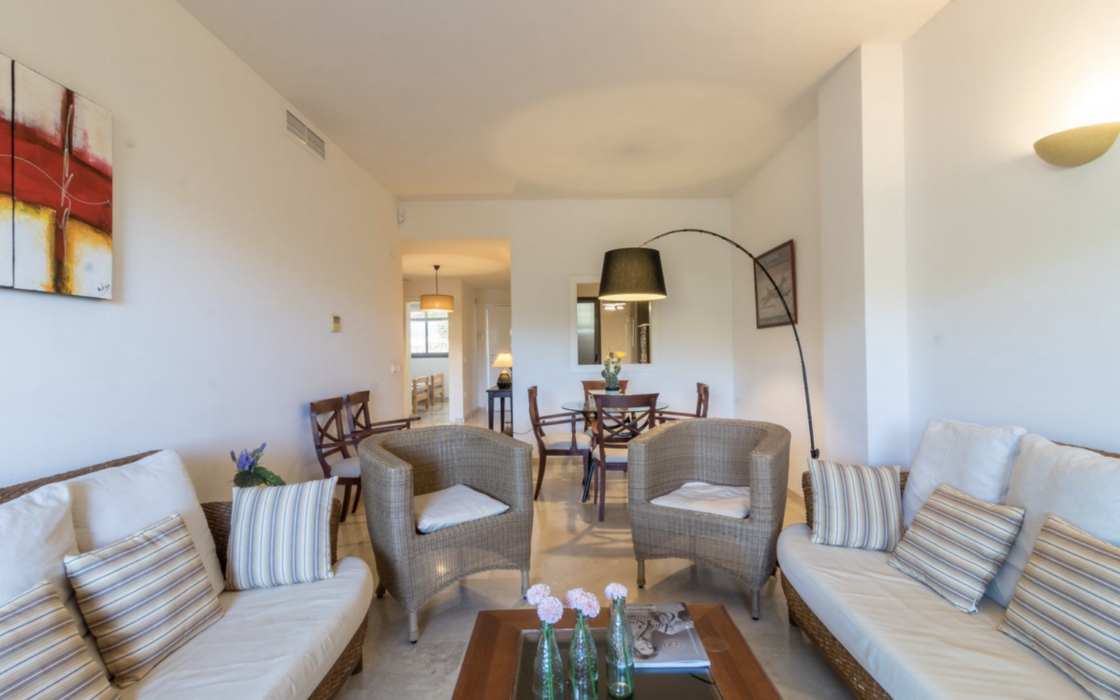 Квартира с 2 спальнями и террасой у моря в Коста-дель-Соль