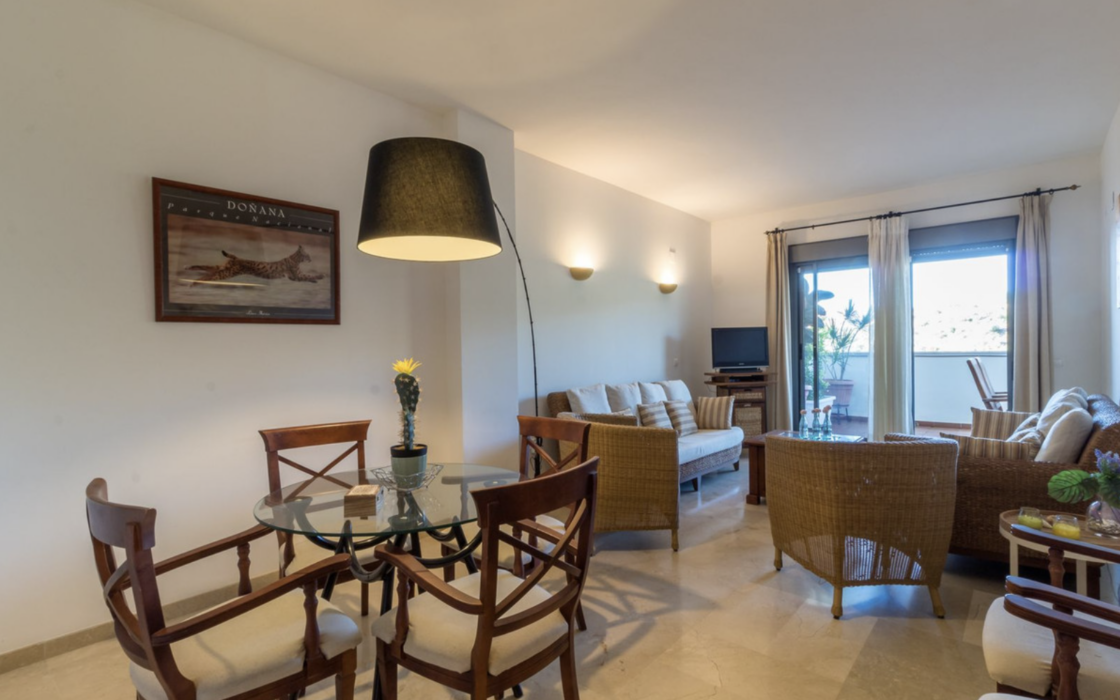 Квартира с 2 спальнями и террасой у моря в Коста-дель-Соль