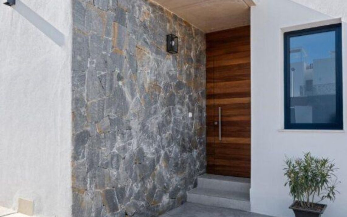 Вілла в Картахені 165 кв.м біля моря з приватним басейном