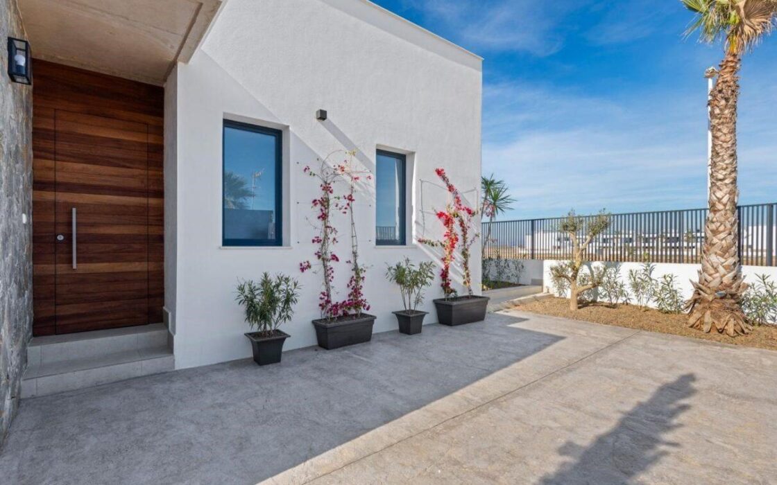 Вілла в Картахені 165 кв.м біля моря з приватним басейном