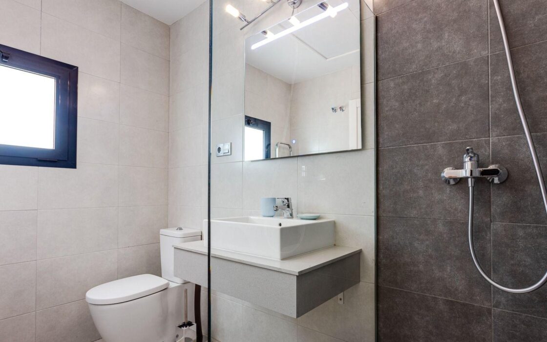 Квартира 2 спальни в Ла Мате у моря с террасой 59 кв.м.