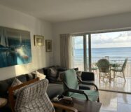 Светлая квартира у моря в Бенидорме 90 кв.м с террасой