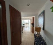 Светлая квартира у моря в Бенидорме 90 кв.м с террасой