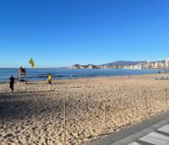 Светлая квартира у моря в Бенидорме 90 кв.м с террасой